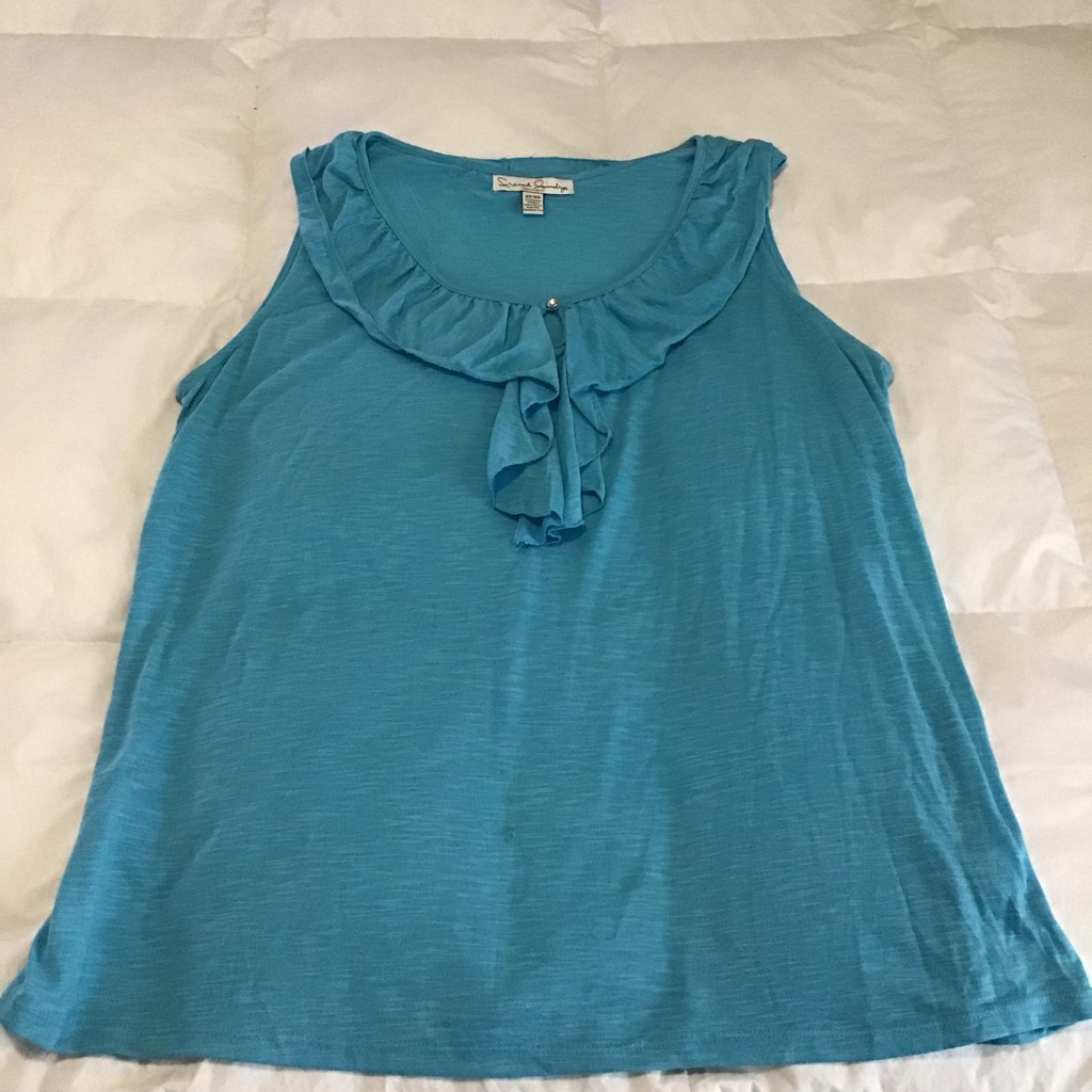 Preowned Top Preowned Top